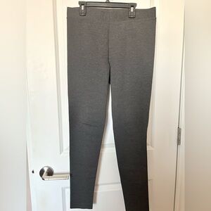 Vince Camuto Dark Grey skinny pull up pants (size small). NWOT